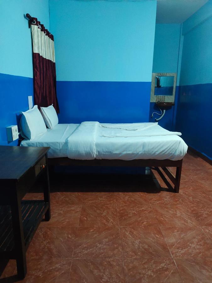 Om Baga Residency Hotel Exterior foto