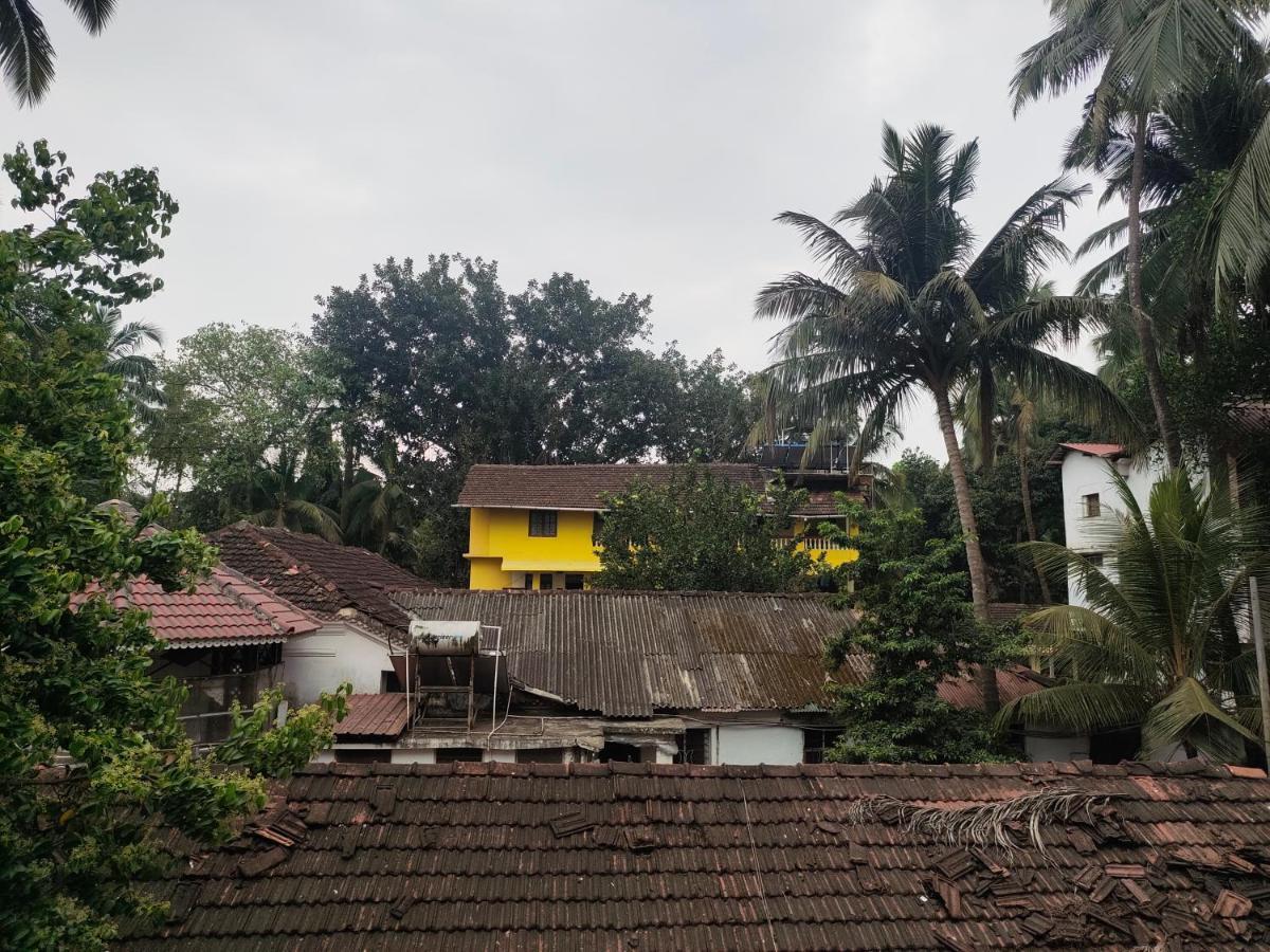 Om Baga Residency Hotel Exterior foto